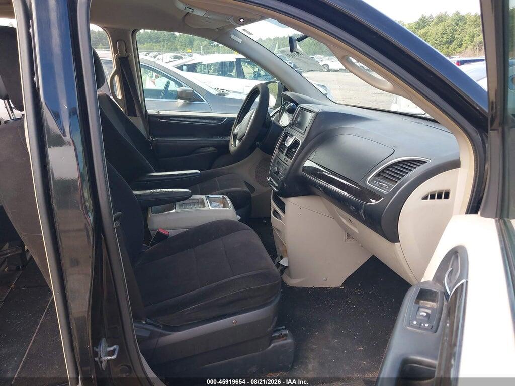 2A4RR5DG9BR641443 2011 CHRYSLER TOWN & COUNTRY photo no. 5