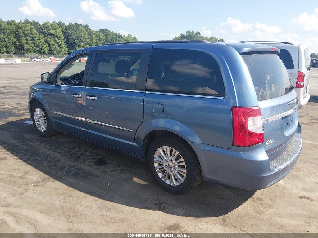 2A4RR8DG5BR746112 2011 CHRYSLER TOWN & COUNTRY photo no. 3