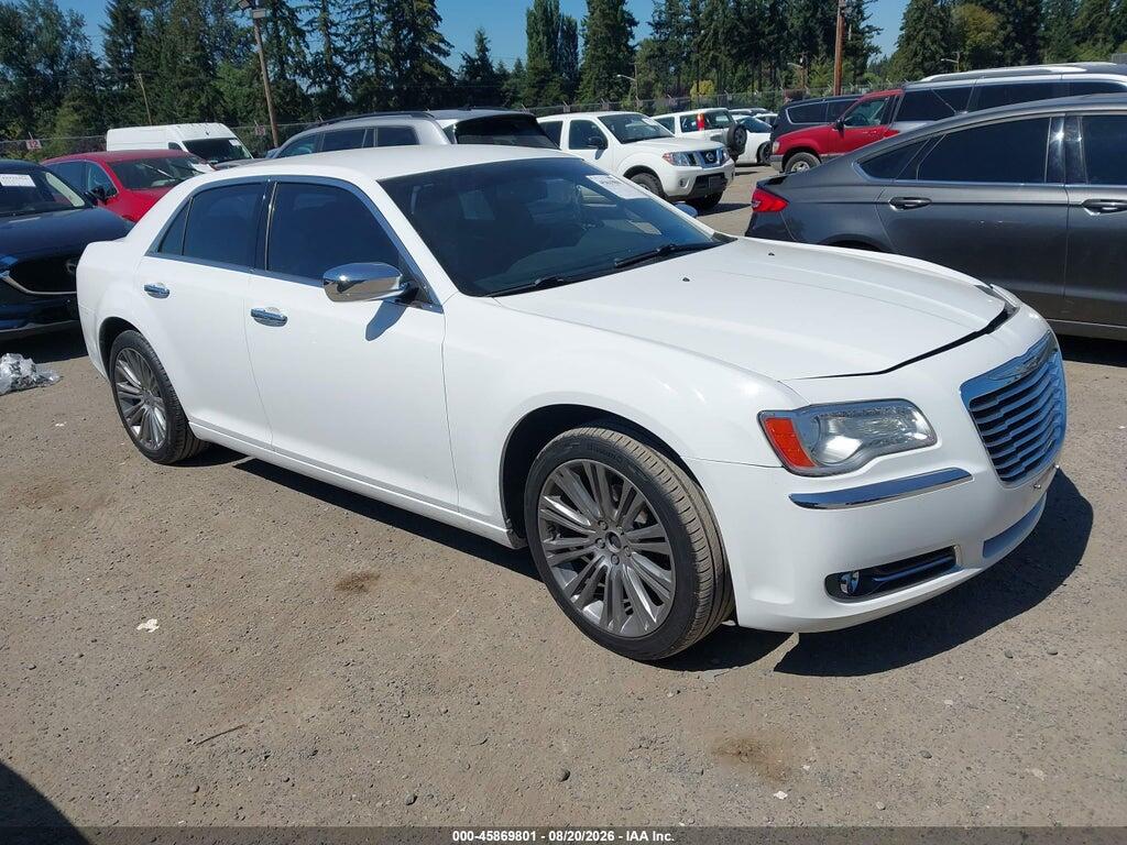 2011 CHRYSLER 300 2C3CA5CG8BH582660