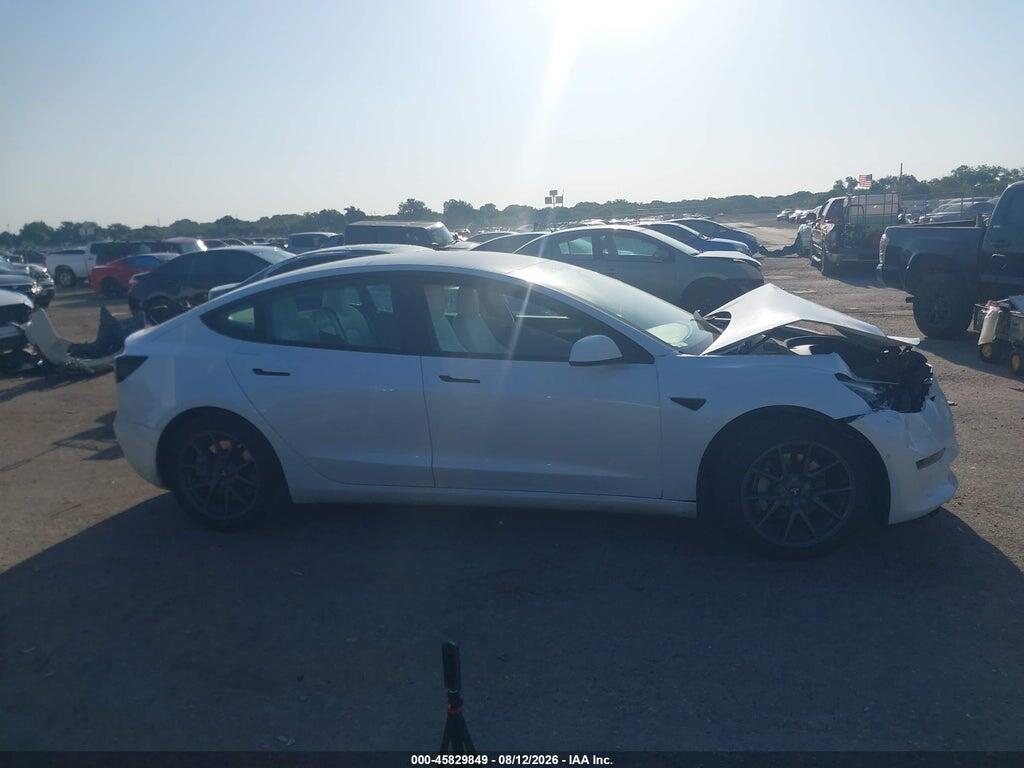 5YJ3E1EB9NF127174 2022 TESLA MODEL 3 photo no. 12