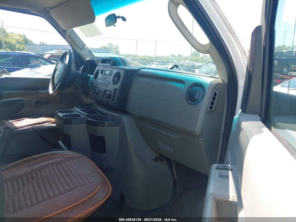 1FMNE1BW7BDA35883 2011 FORD E-150 photo no. 5