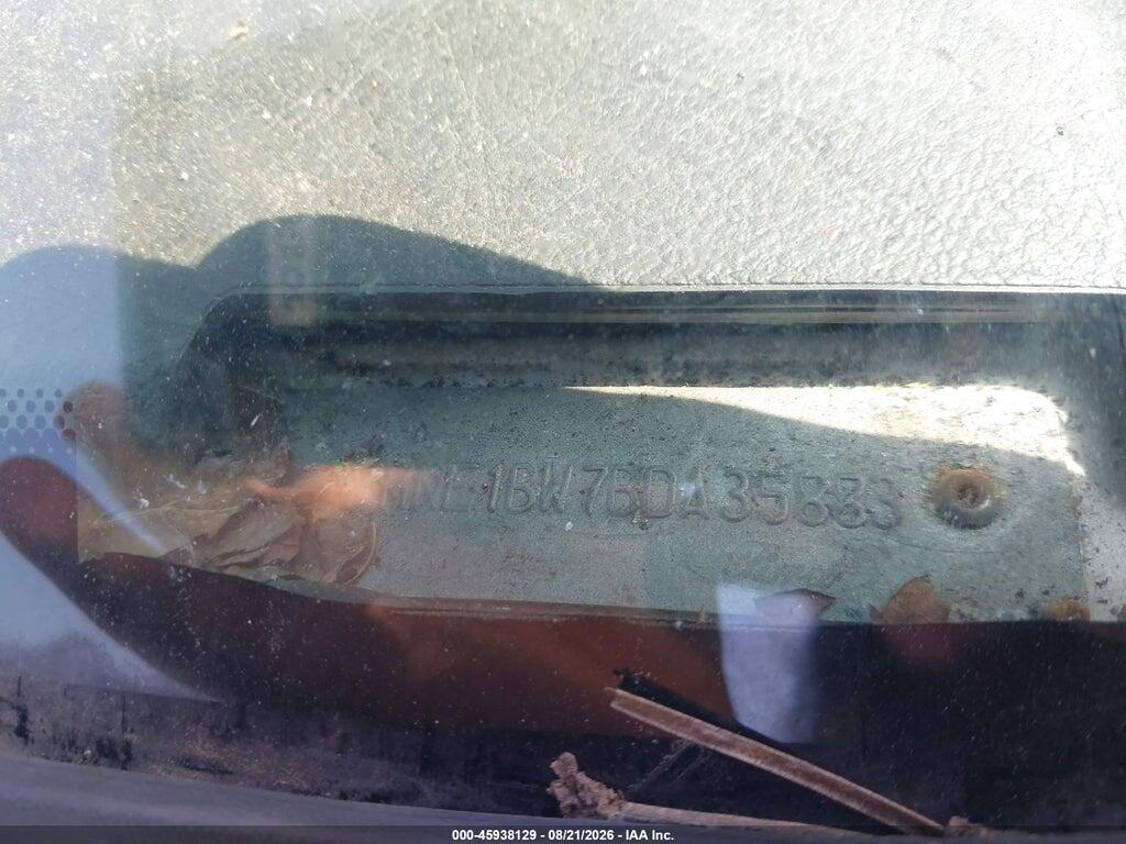 1FMNE1BW7BDA35883 2011 FORD E-150 photo no. 9