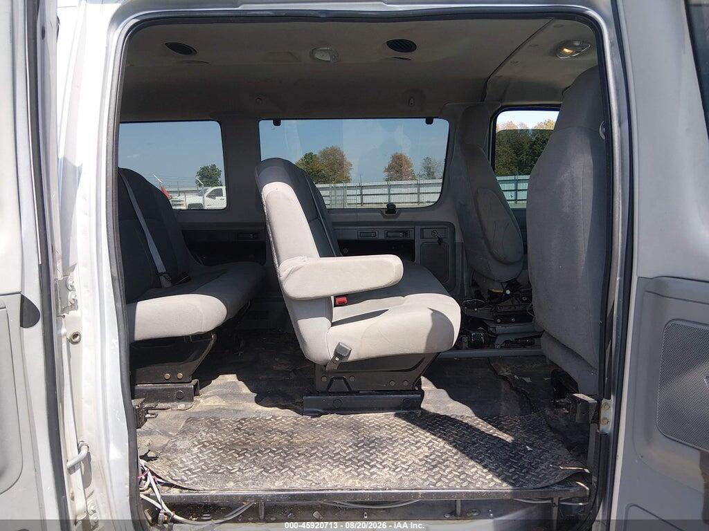 1FMNE1BL0BDB19663 2011 FORD E-150 photo no. 8
