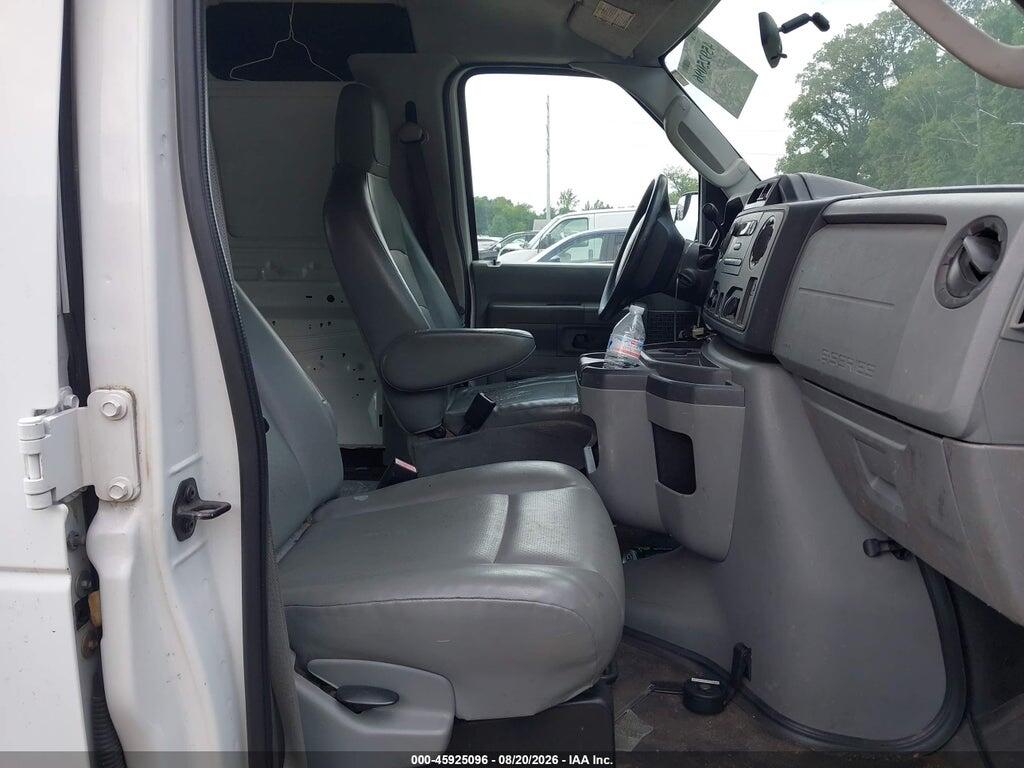 1FTNE2EWXBDB24854 2011 FORD E-250 photo no. 5