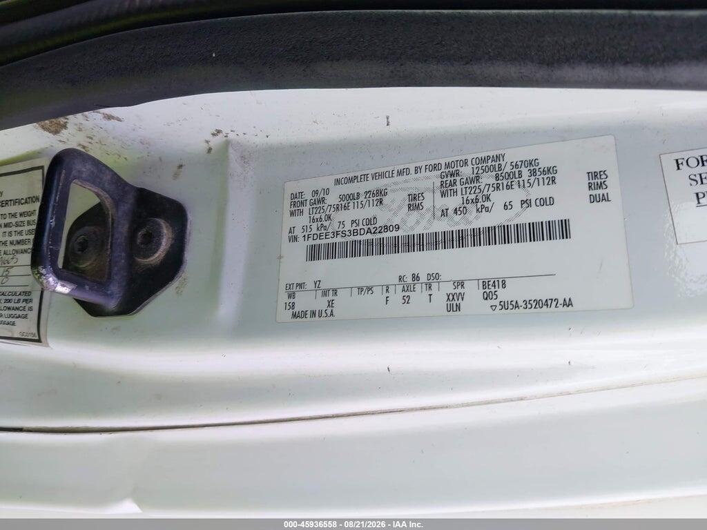 1FDEE3FS3BDA22809 2011 FORD E-350 CUTAWAY photo no. 8