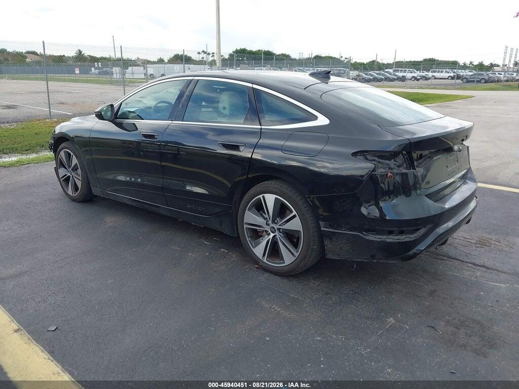 WAU2CAGH7SA016028 2025 AUDI A6 E-TRON photo no. 3