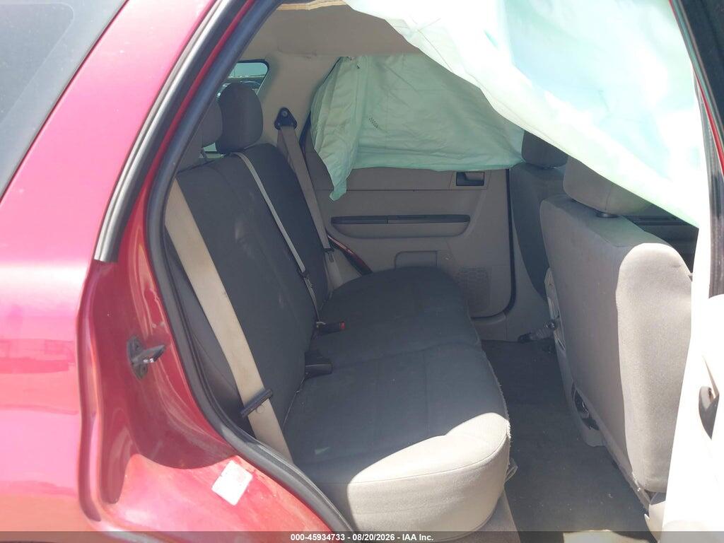 1FMCU0C73BKB83892 2011 FORD ESCAPE photo no. 8