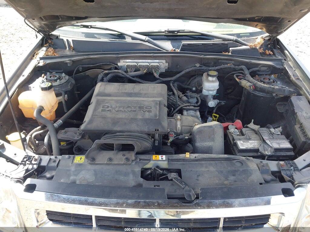 1FMCU0EG2BKC18869 2011 FORD ESCAPE photo no. 10