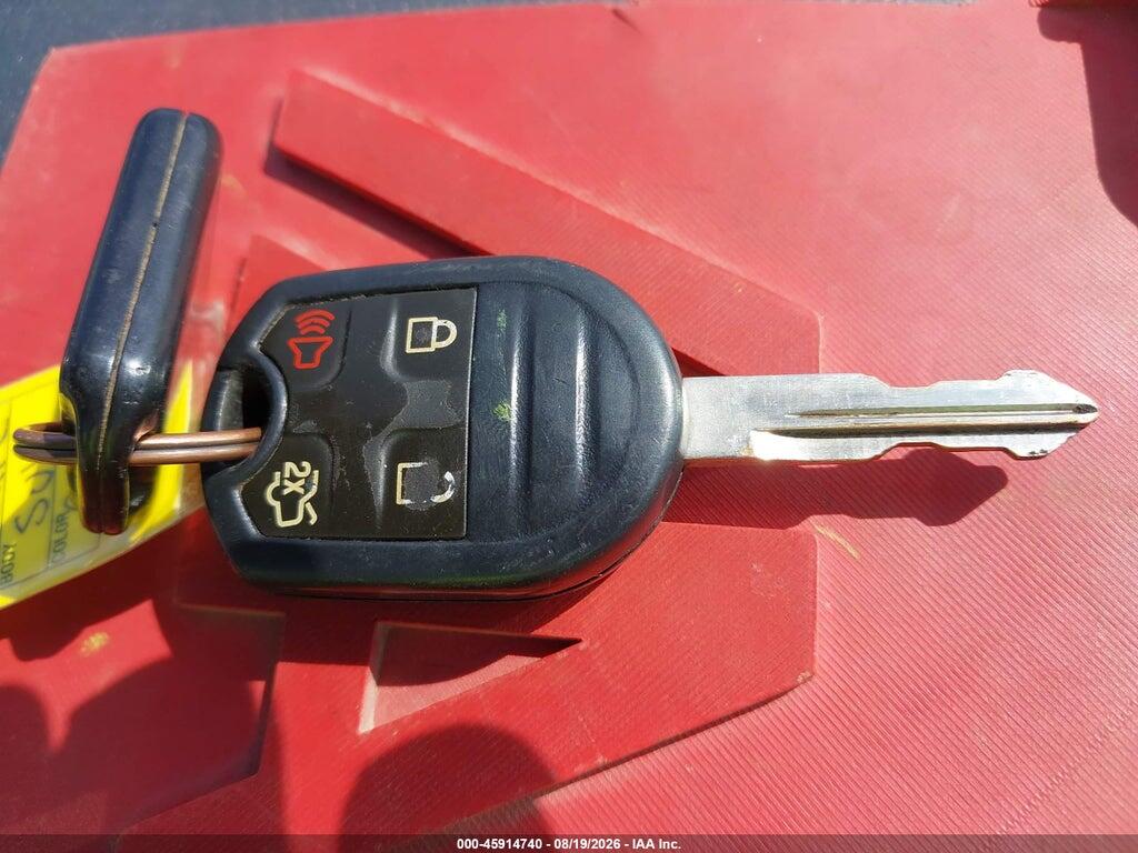 1FMCU0EG2BKC18869 2011 FORD ESCAPE photo no. 11