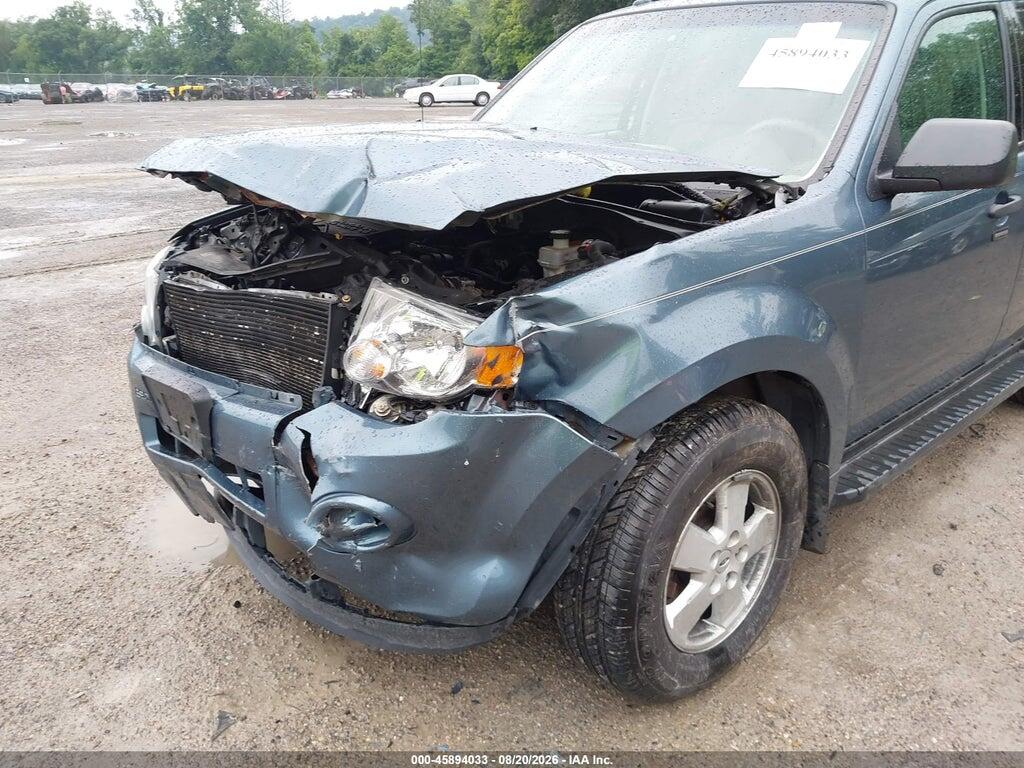 1FMCU9DG2BKB11536 2011 FORD ESCAPE photo no. 6