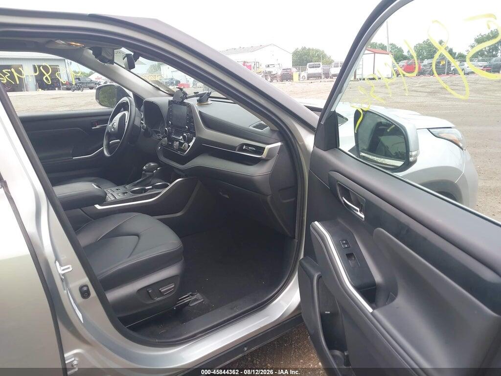 5TDGZRBH4NS228504 2022 TOYOTA HIGHLANDER photo no. 5
