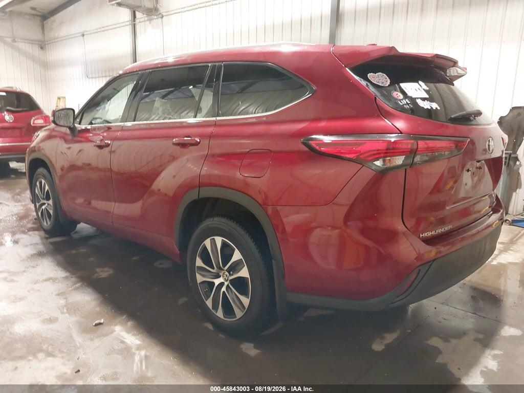 5TDGZRBH8NS188458 2022 TOYOTA HIGHLANDER photo no. 3