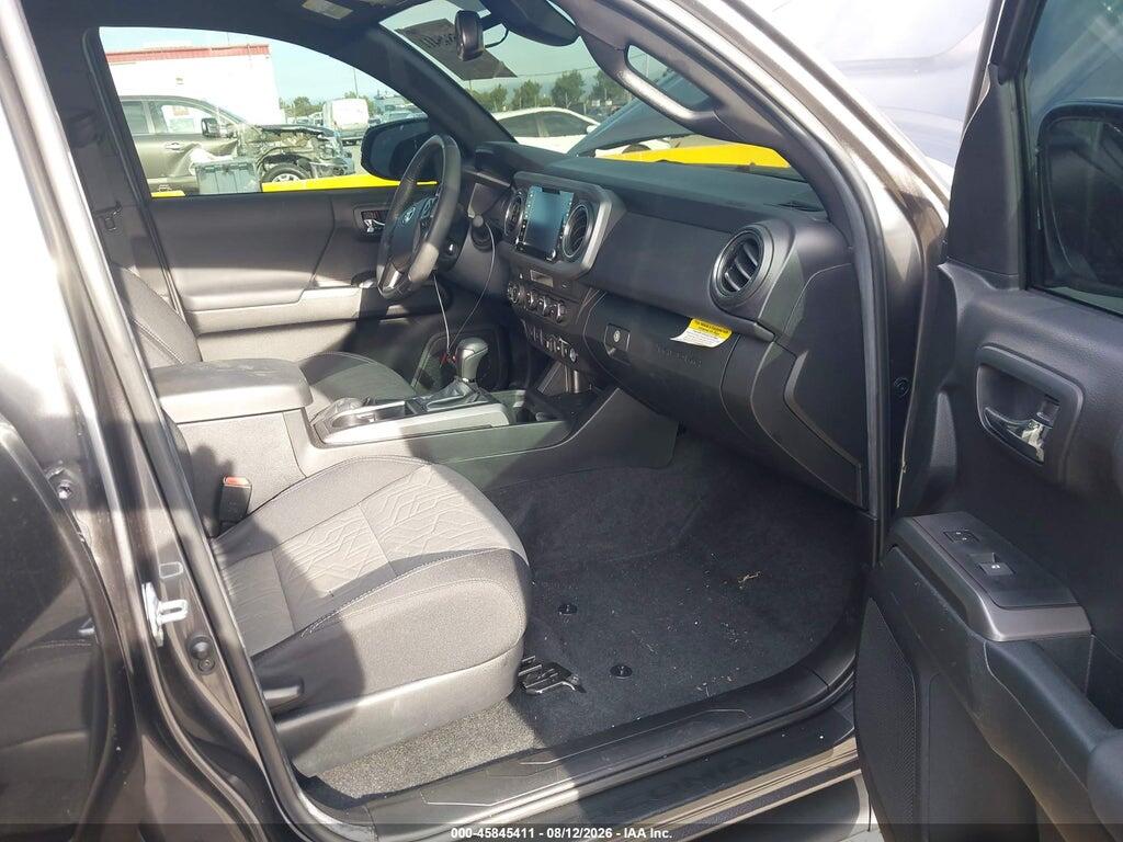 3TYDZ5BN0NT015989 2022 TOYOTA TACOMA photo no. 5