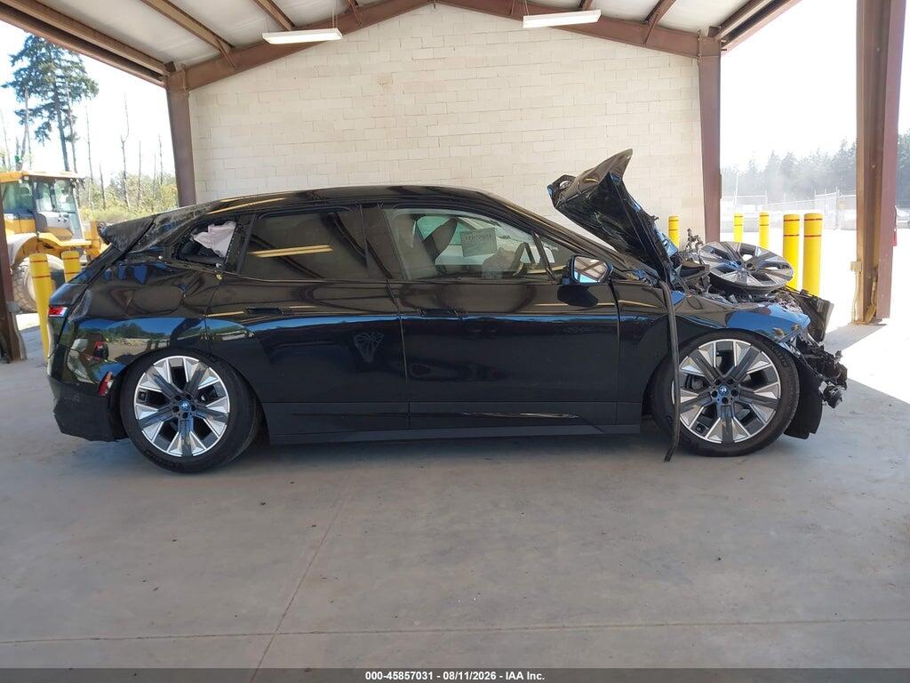 WB523CF00SCS44012 2025 BMW IX photo no. 12