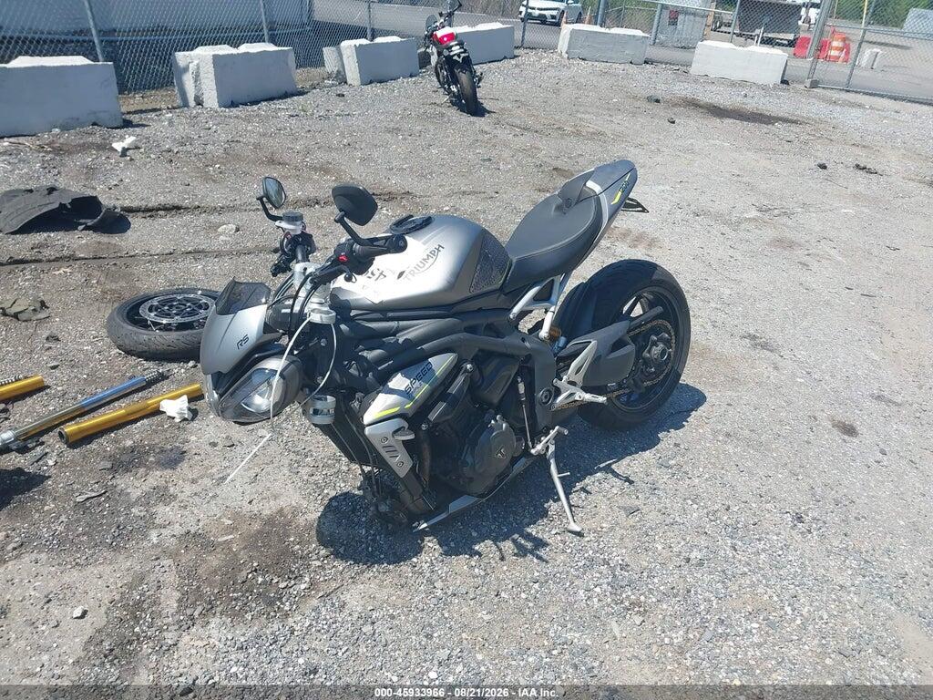 SMTP01ST5NTAG4682 2022 TRIUMPH MOTORCYCLE SPEED TRIPLE photo no. 2