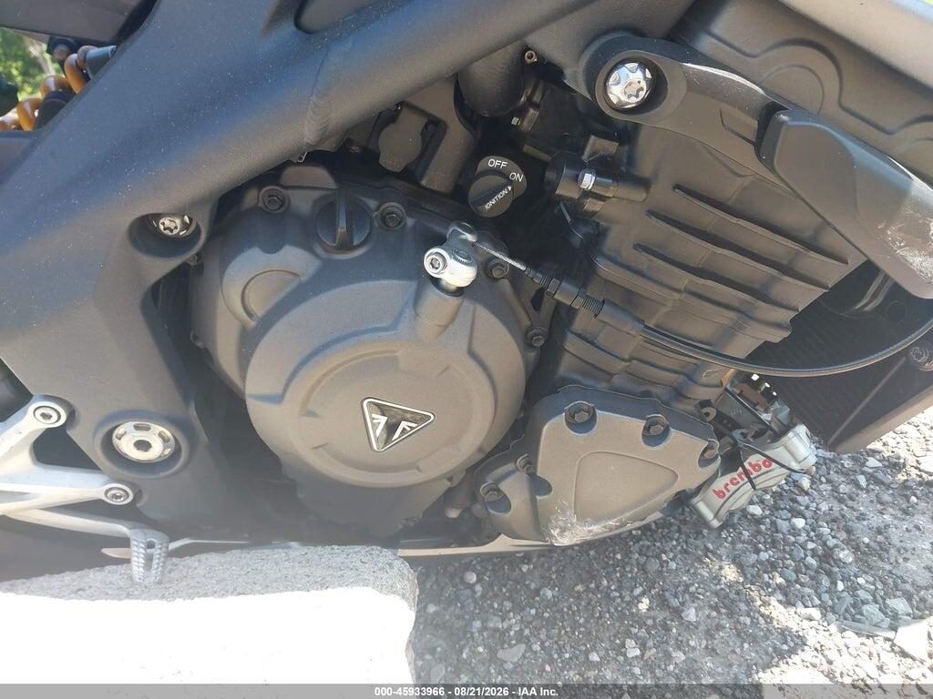 SMTP01ST5NTAG4682 2022 TRIUMPH MOTORCYCLE SPEED TRIPLE photo no. 8