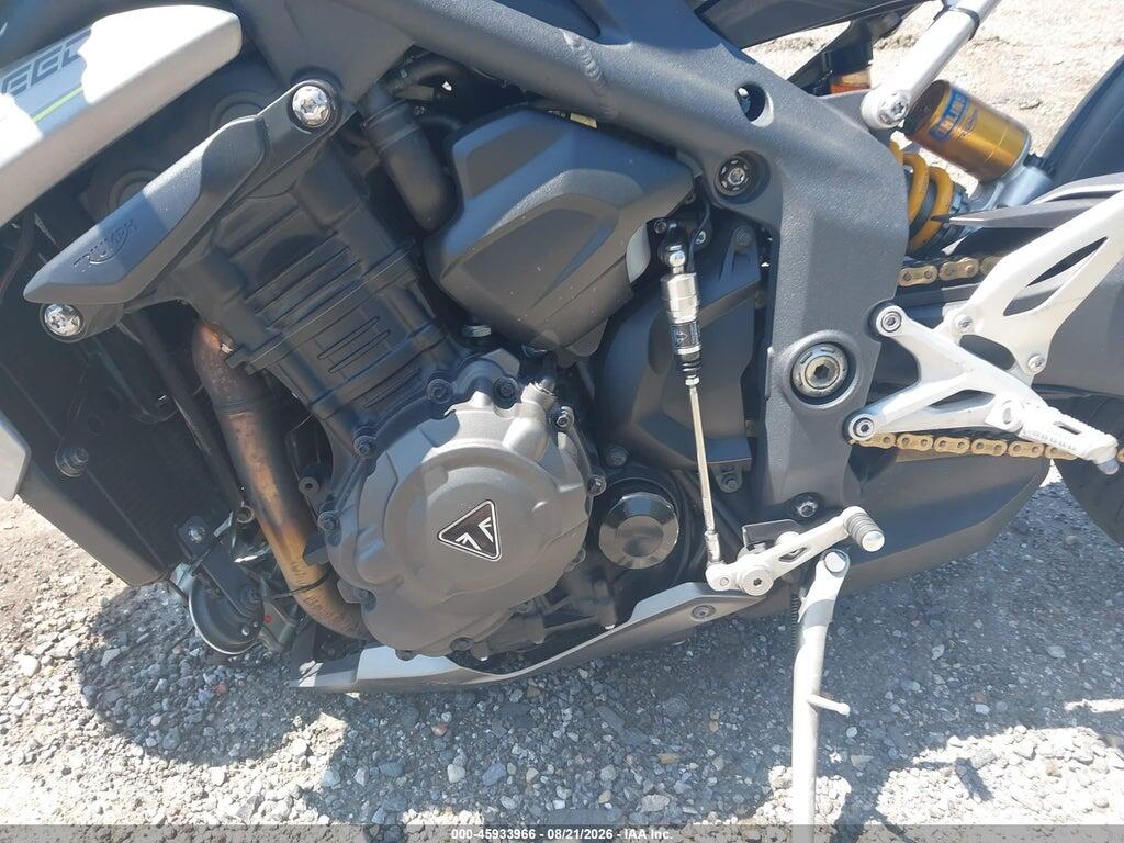 SMTP01ST5NTAG4682 2022 TRIUMPH MOTORCYCLE SPEED TRIPLE photo no. 9