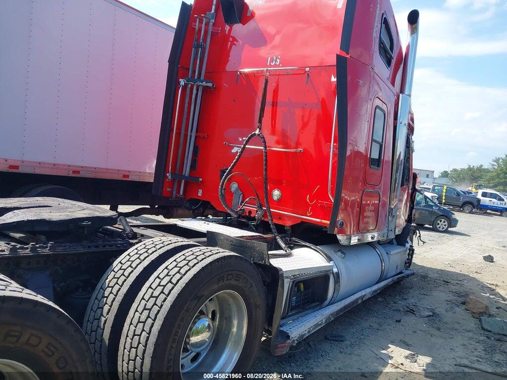 1FVXFB005BDAZ4713 2011 FREIGHTLINER CONVENTIONAL photo no. 4