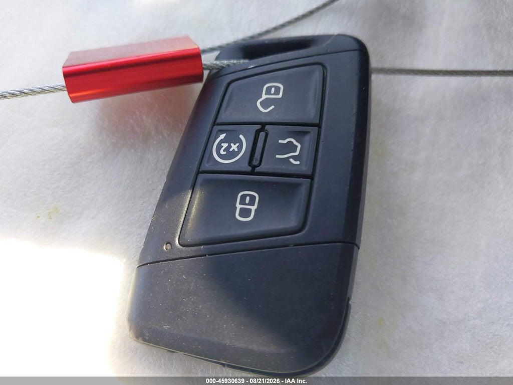 1V2FE2CA0NC201123 2022 VOLKSWAGEN ATLAS CROSS SPORT photo no. 11
