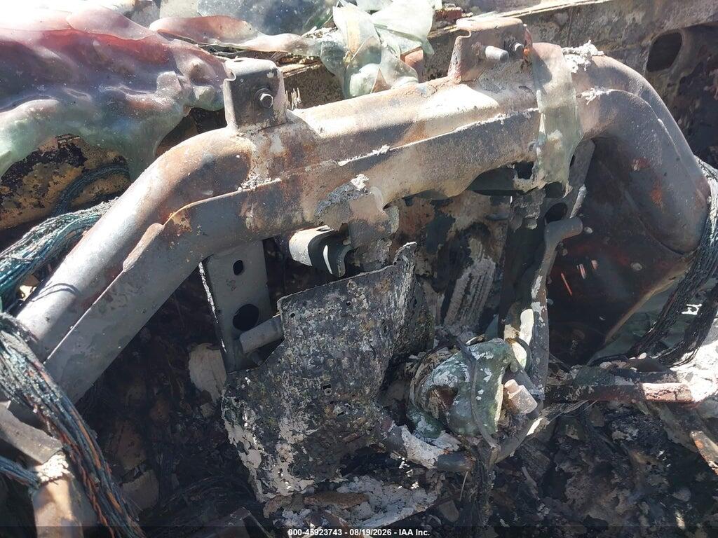 1GT121C89BF194002 2011 GMC SIERRA 2500HD photo no. 7