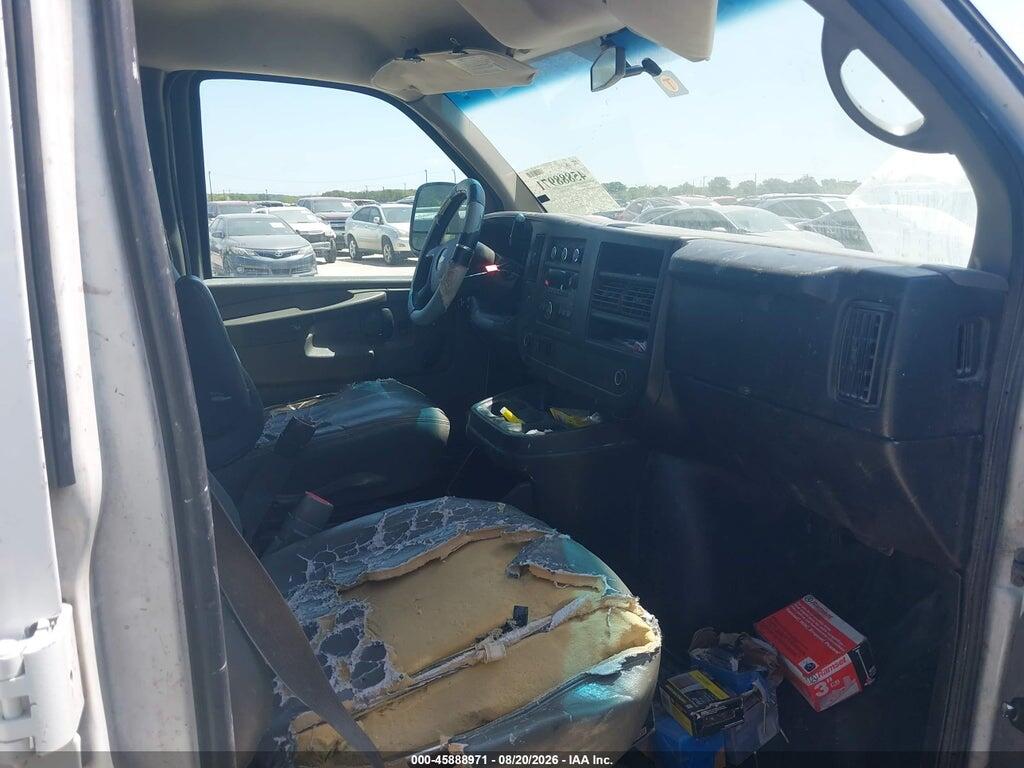 1GCWGFBA6C1165404 2012 CHEVROLET EXPRESS 2500 photo no. 5