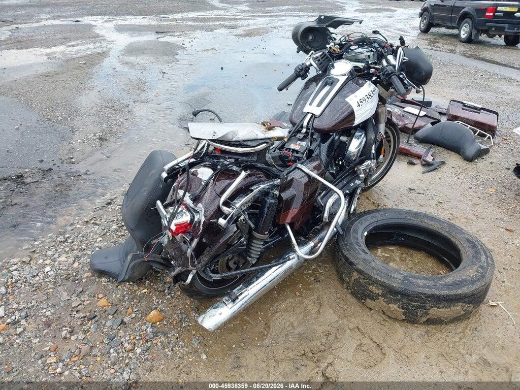 1HD1KEM17BB668091 2011 HARLEY-DAVIDSON FLHTK photo no. 4