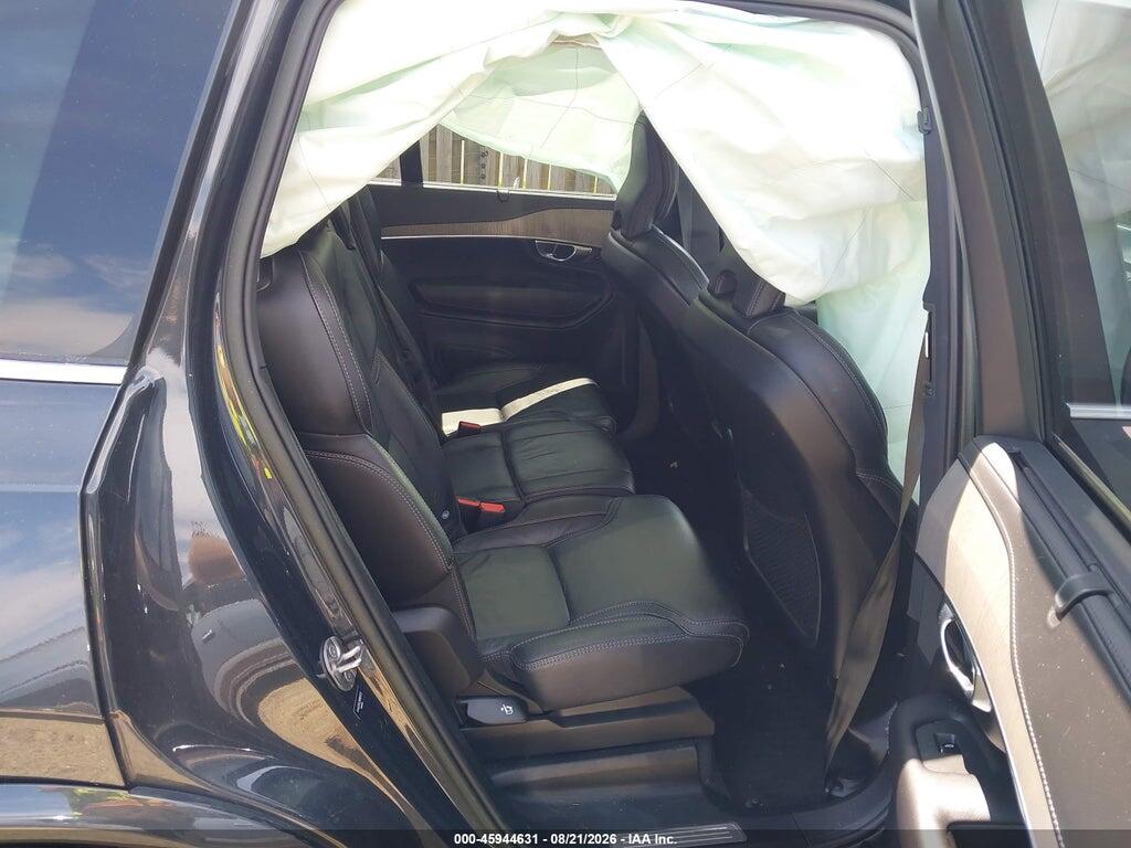 YV4A22PL2N1861723 2022 VOLVO XC90 photo no. 8