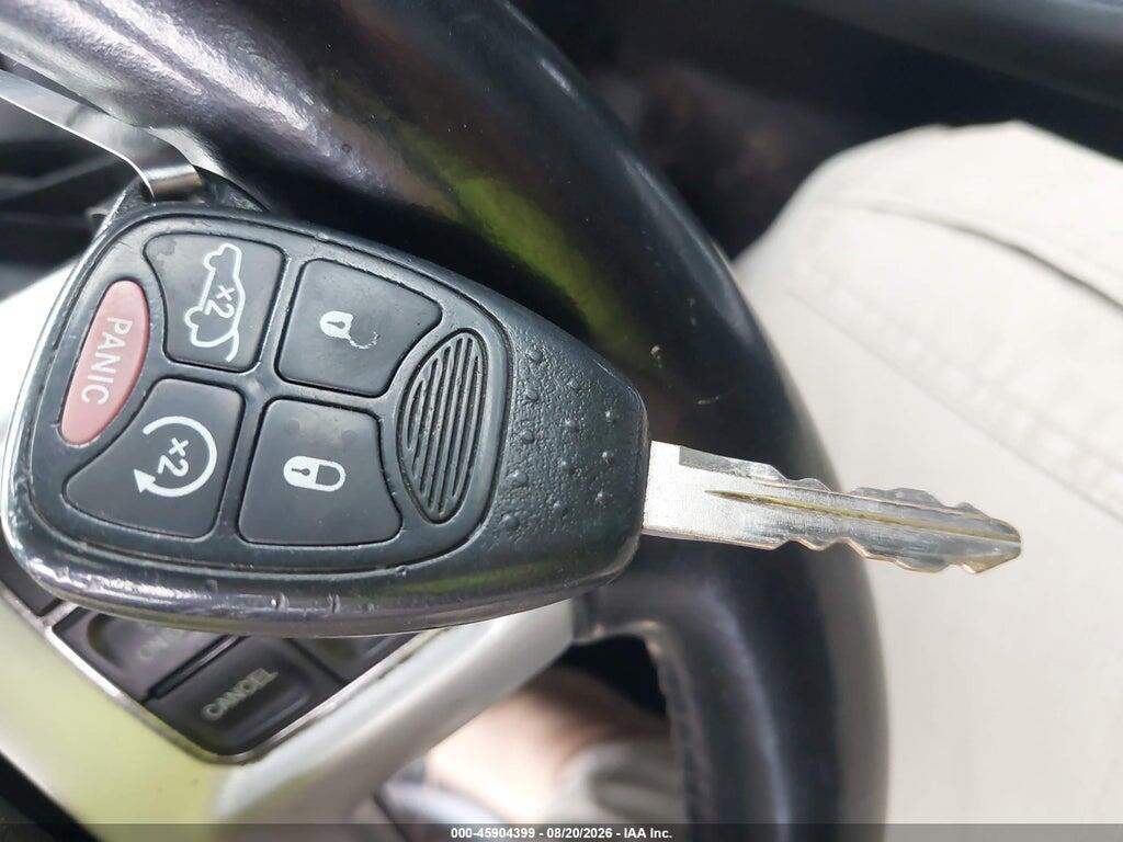 1C3CCBCG9CN217695 2012 CHRYSLER 200 photo no. 11