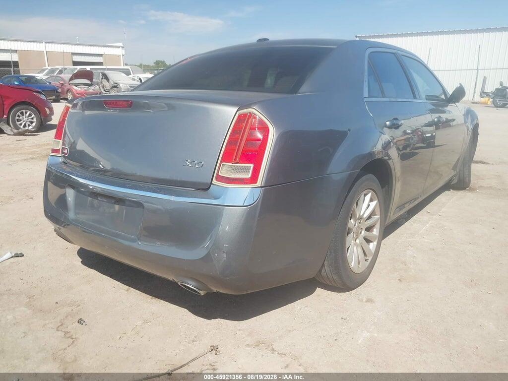 2C3CCAAG8CH233649 2012 CHRYSLER 300 photo no. 4