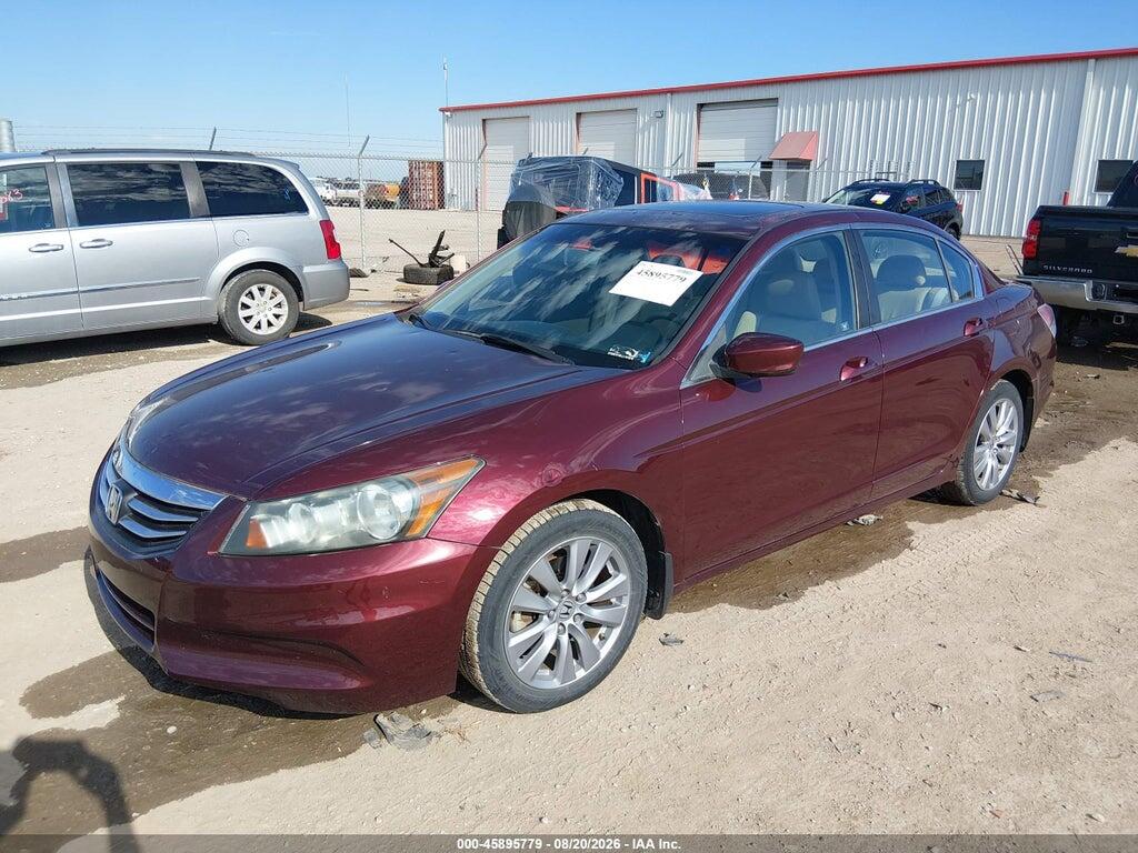 1HGCP2F84BA098899 2011 HONDA ACCORD photo no. 2