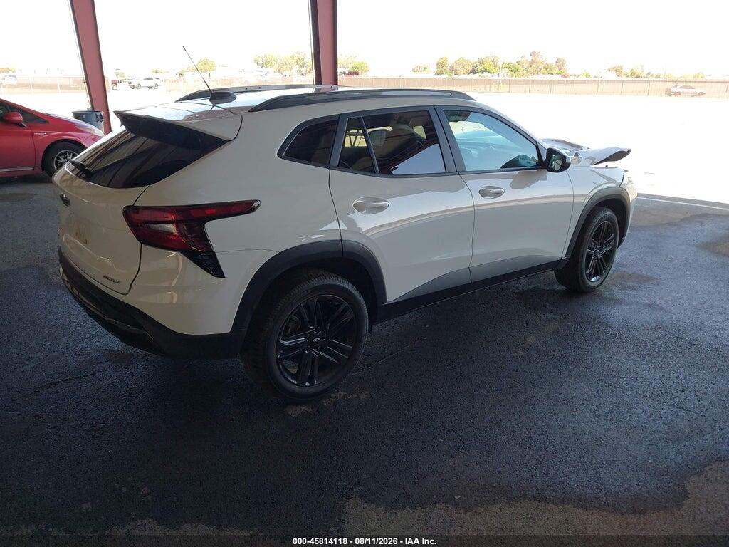 KL77LKEP0SC060334 2025 CHEVROLET TRAX photo no. 4