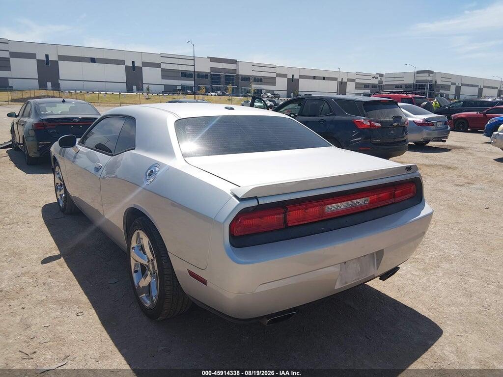 2C3CDYBT9CH195611 2012 DODGE CHALLENGER photo no. 3