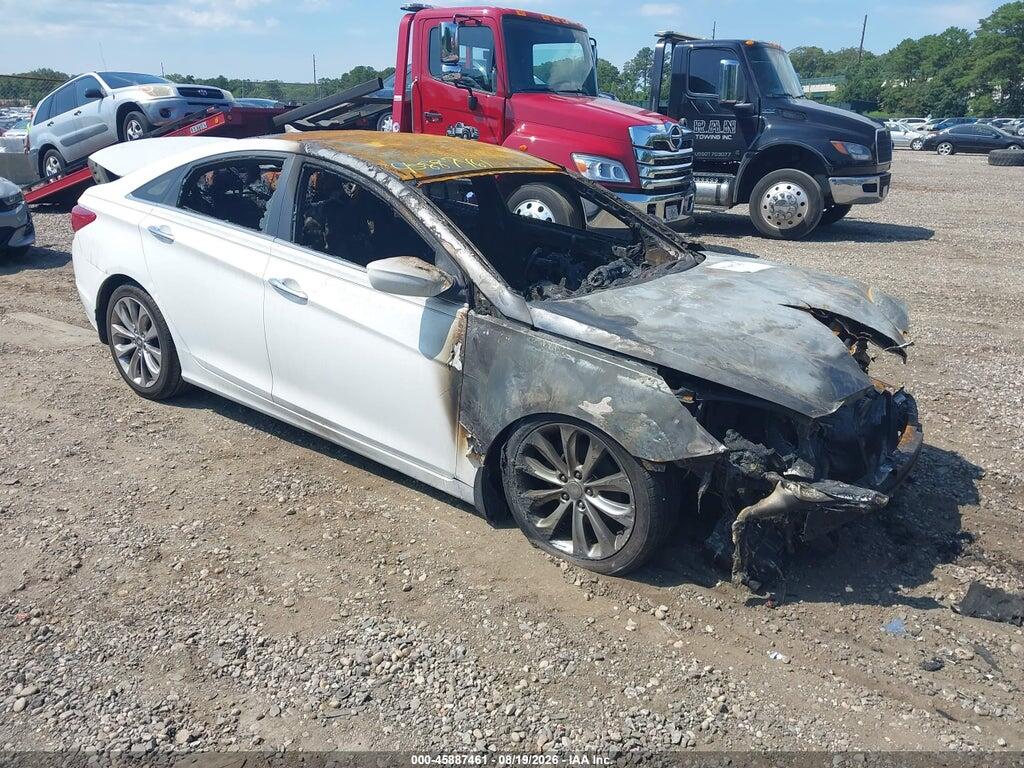 5NPEC4AC9BH180288 2011 HYUNDAI SONATA photo no. 1