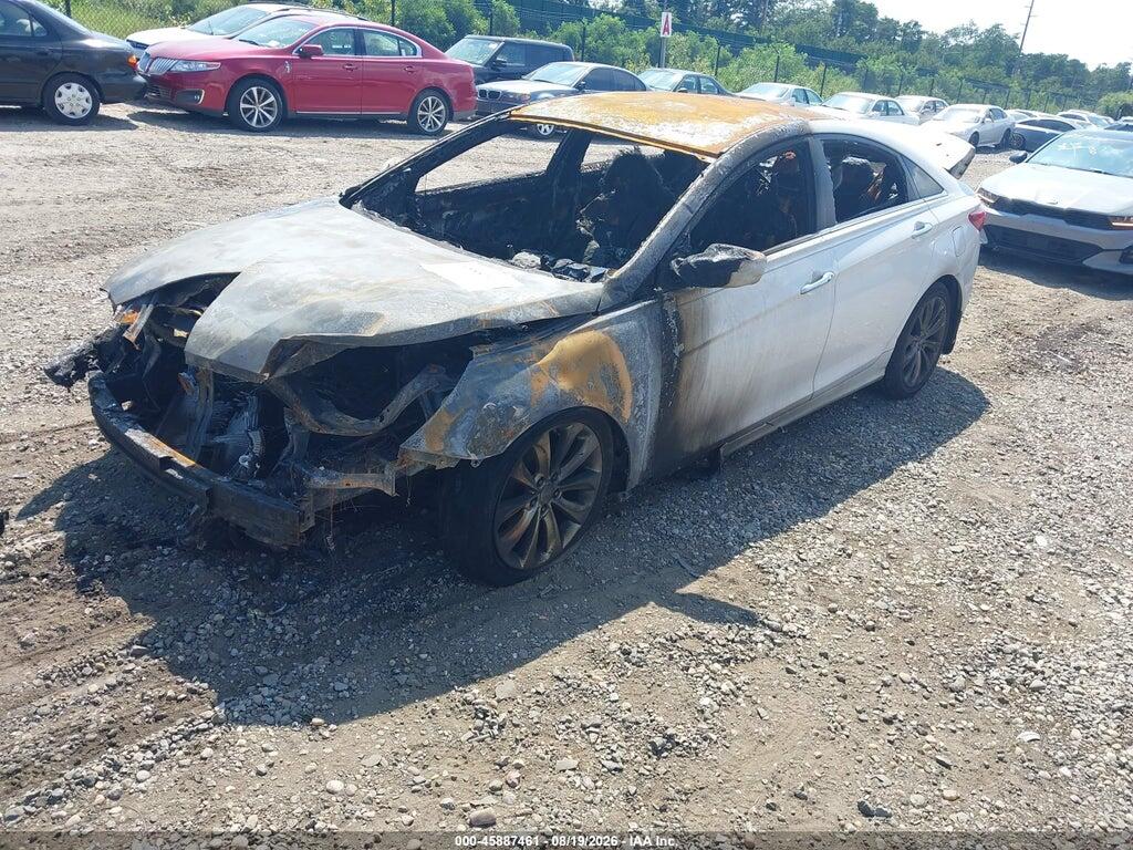 5NPEC4AC9BH180288 2011 HYUNDAI SONATA photo no. 2