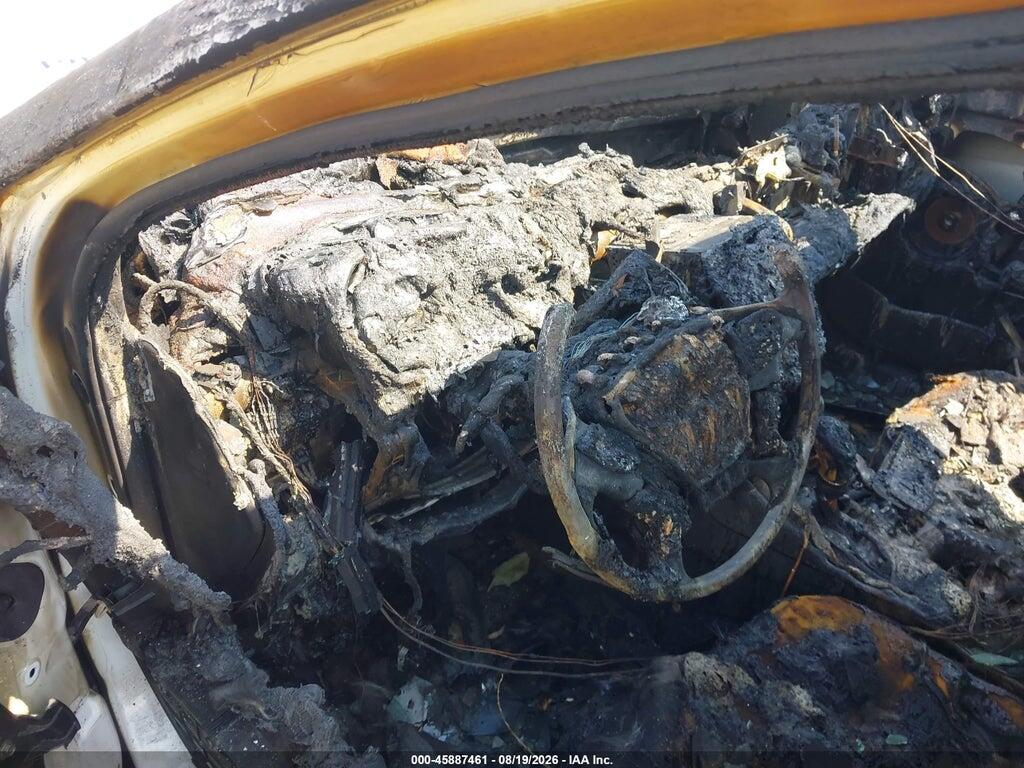 5NPEC4AC9BH180288 2011 HYUNDAI SONATA photo no. 7