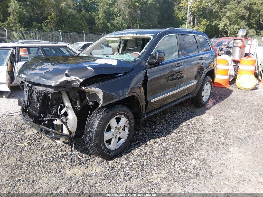 1J4RR4GG0BC581373 2011 JEEP GRAND CHEROKEE photo no. 2