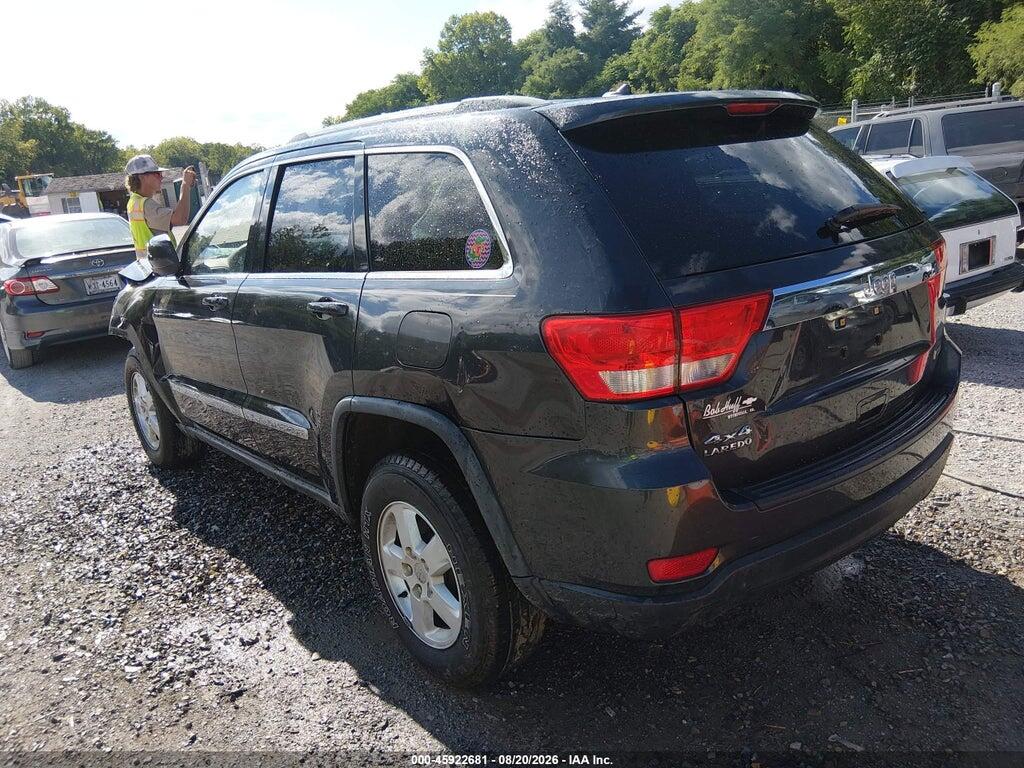 1J4RR4GG0BC581373 2011 JEEP GRAND CHEROKEE photo no. 3