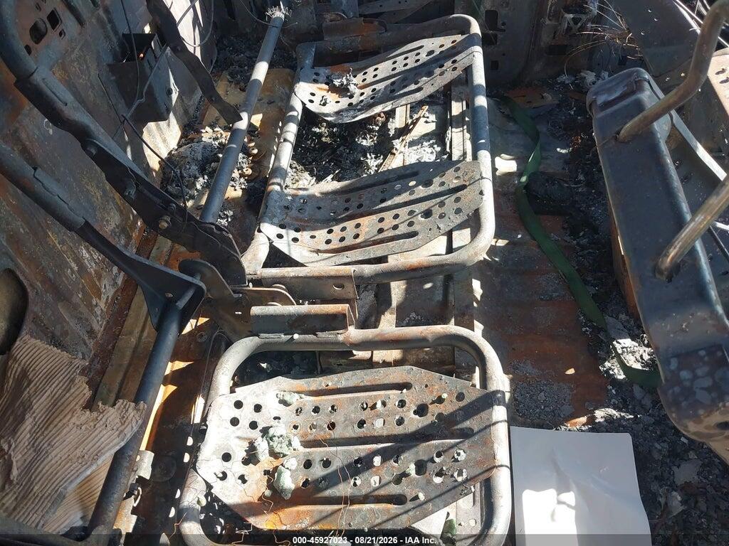 1FT7W2A60CEC12903 2012 FORD F-250 photo no. 8