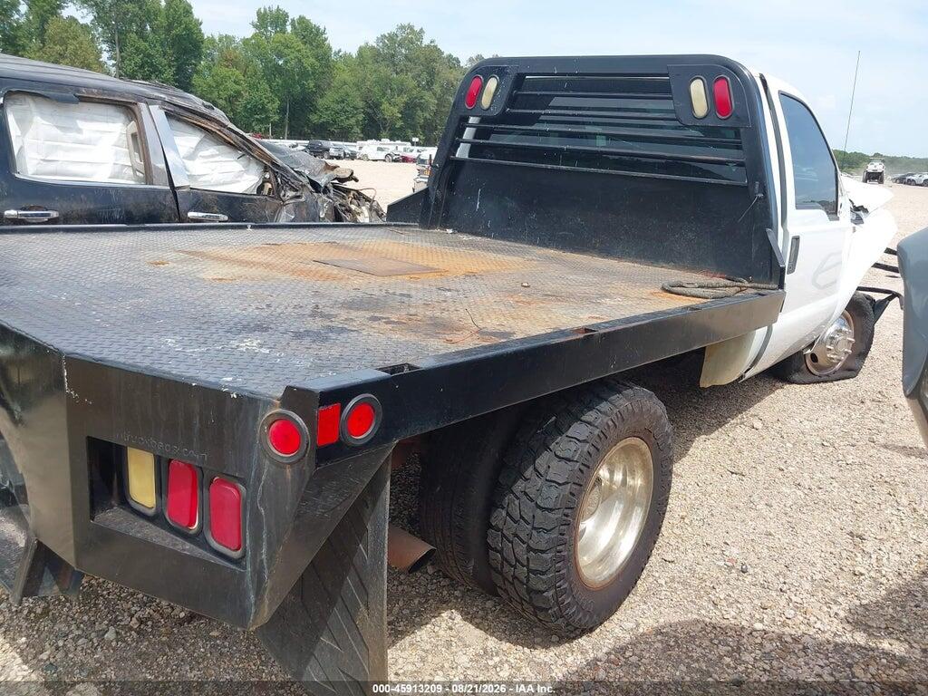1FDRF3G63CEA45096 2012 FORD F-350 CHASSIS photo no. 4