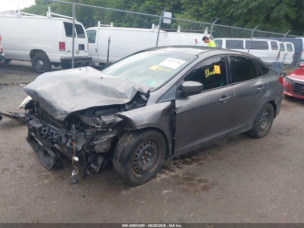 1FAHP3F29CL219668 2012 FORD FOCUS photo no. 2