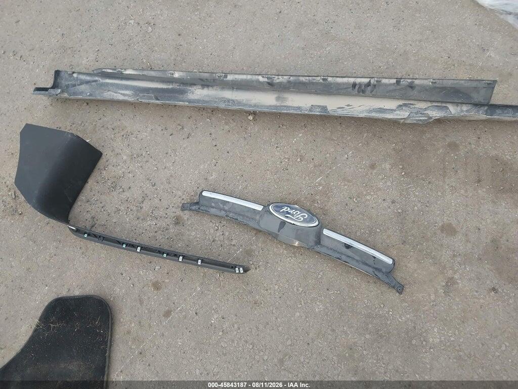 1FAHP3F2XCL301585 2012 FORD FOCUS photo no. 12