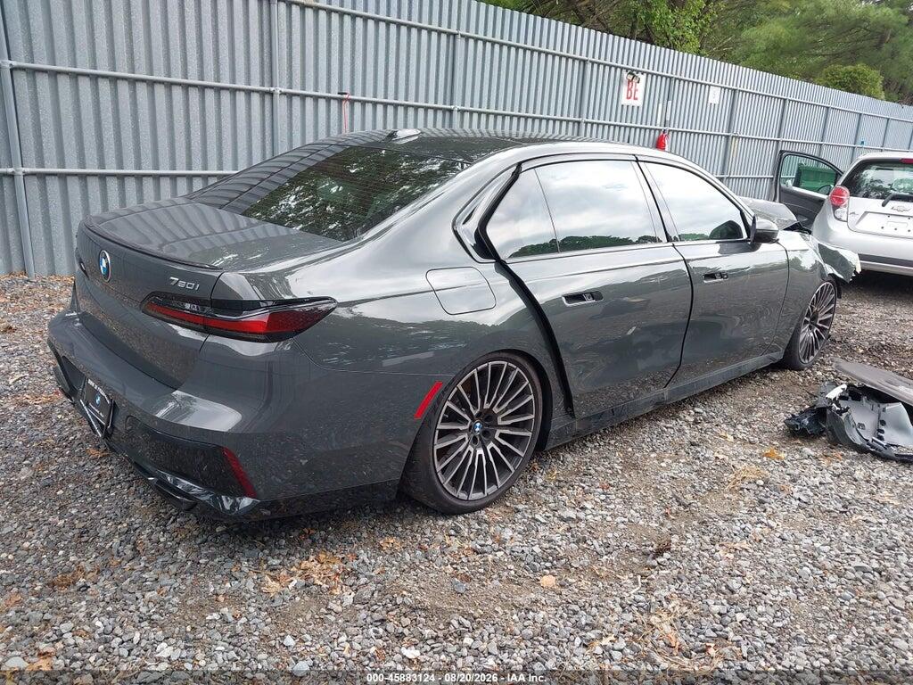 WBA33EJ08TCX59320 2026 BMW 760I photo no. 4