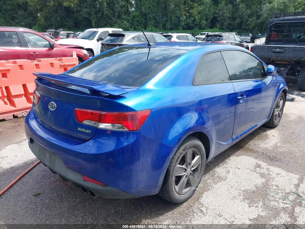KNAFU6A29B5455370 2011 KIA FORTE KOUP photo no. 4