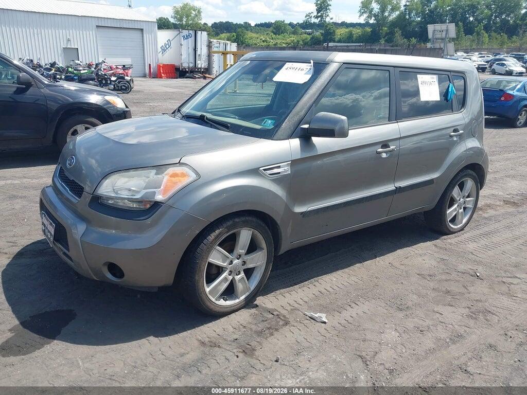KNDJT2A24B7281561 2011 KIA SOUL photo no. 2
