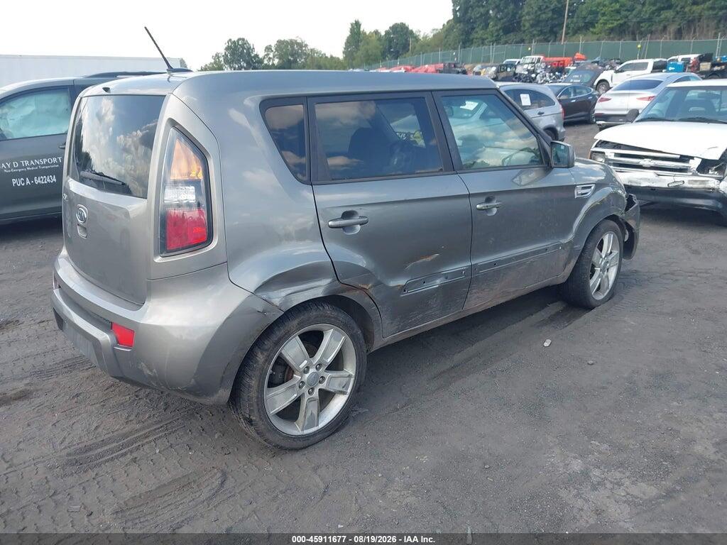 KNDJT2A24B7281561 2011 KIA SOUL photo no. 4
