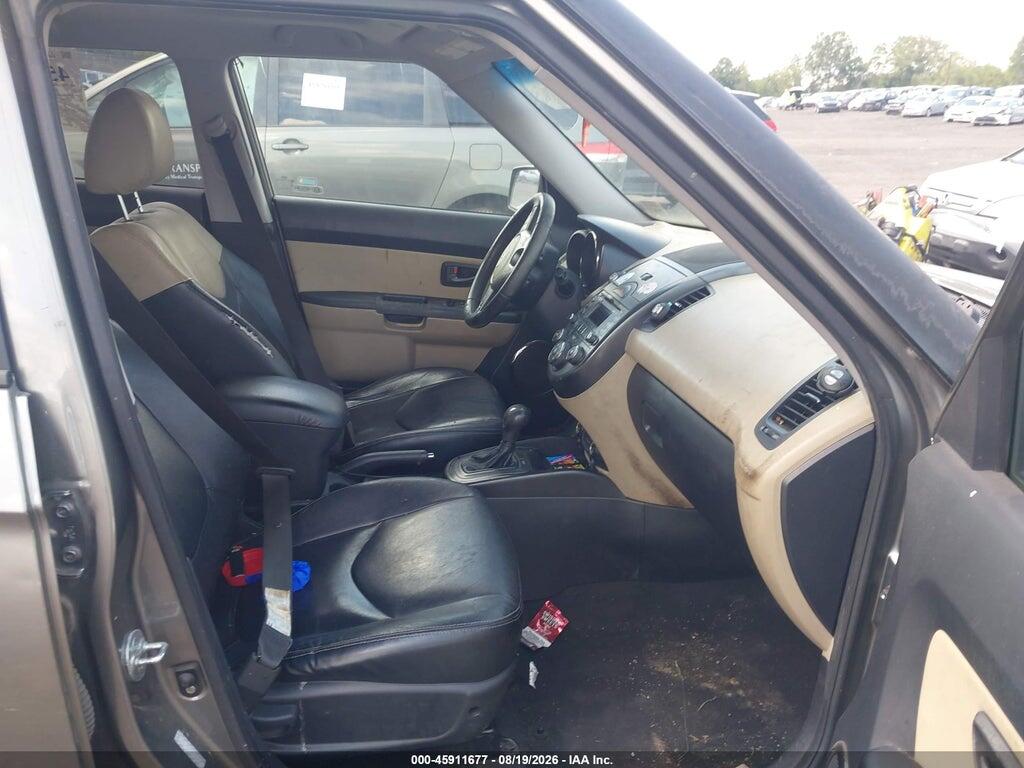 KNDJT2A24B7281561 2011 KIA SOUL photo no. 5