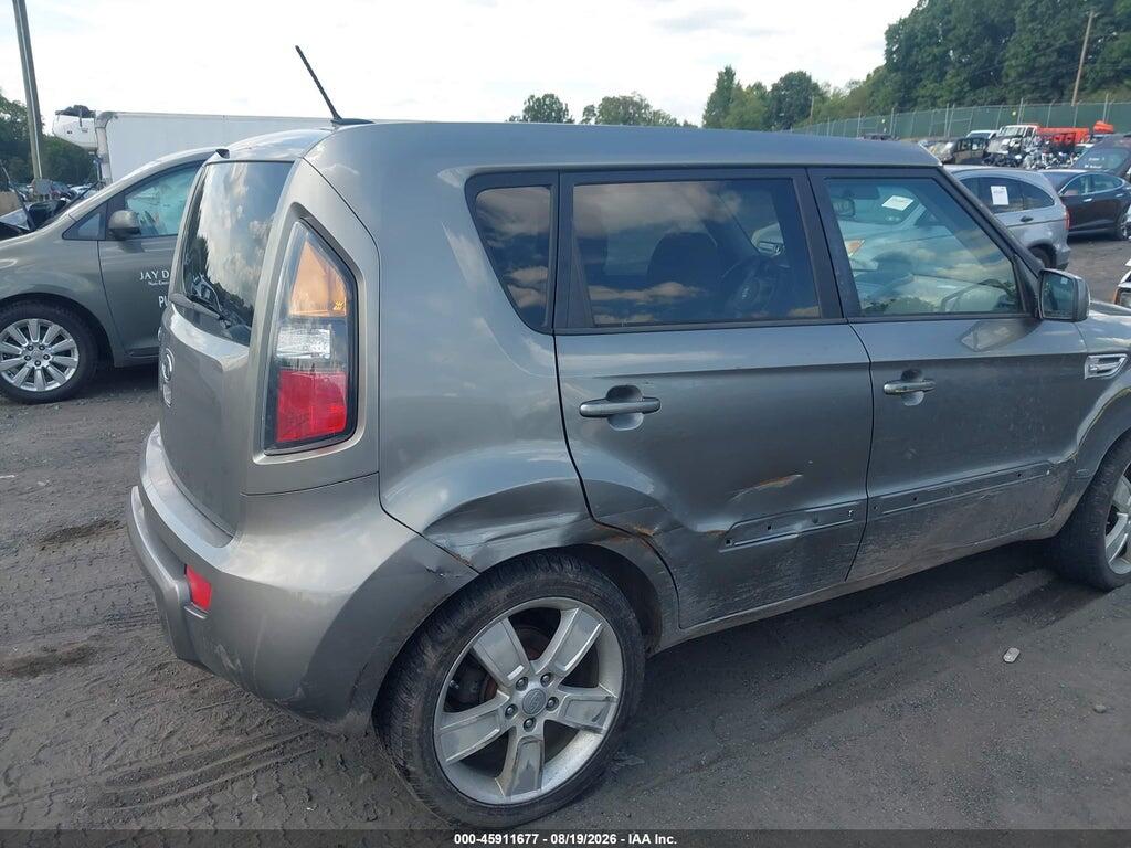 KNDJT2A24B7281561 2011 KIA SOUL photo no. 6