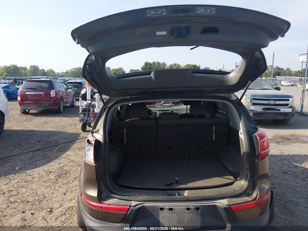 KNDPC3A29B7057086 2011 KIA SPORTAGE photo no. 12