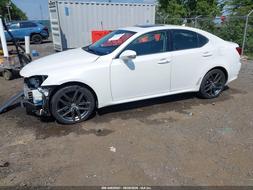 JTHCF5C28B5050509 2011 LEXUS IS 250 photo no. 2