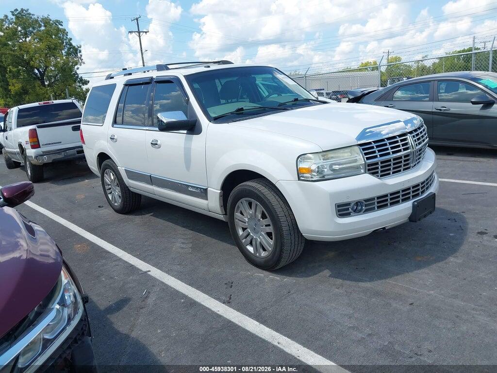 2011 LINCOLN NAVIGATOR 5LMJJ2J58BEJ05813